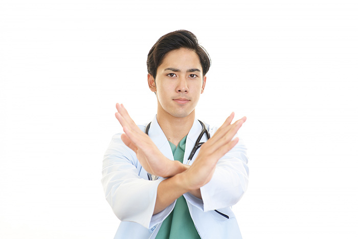 包茎手術のおとり広告に注意！詐欺的な商法やぼったくりに合わないためのポイントについて解説！